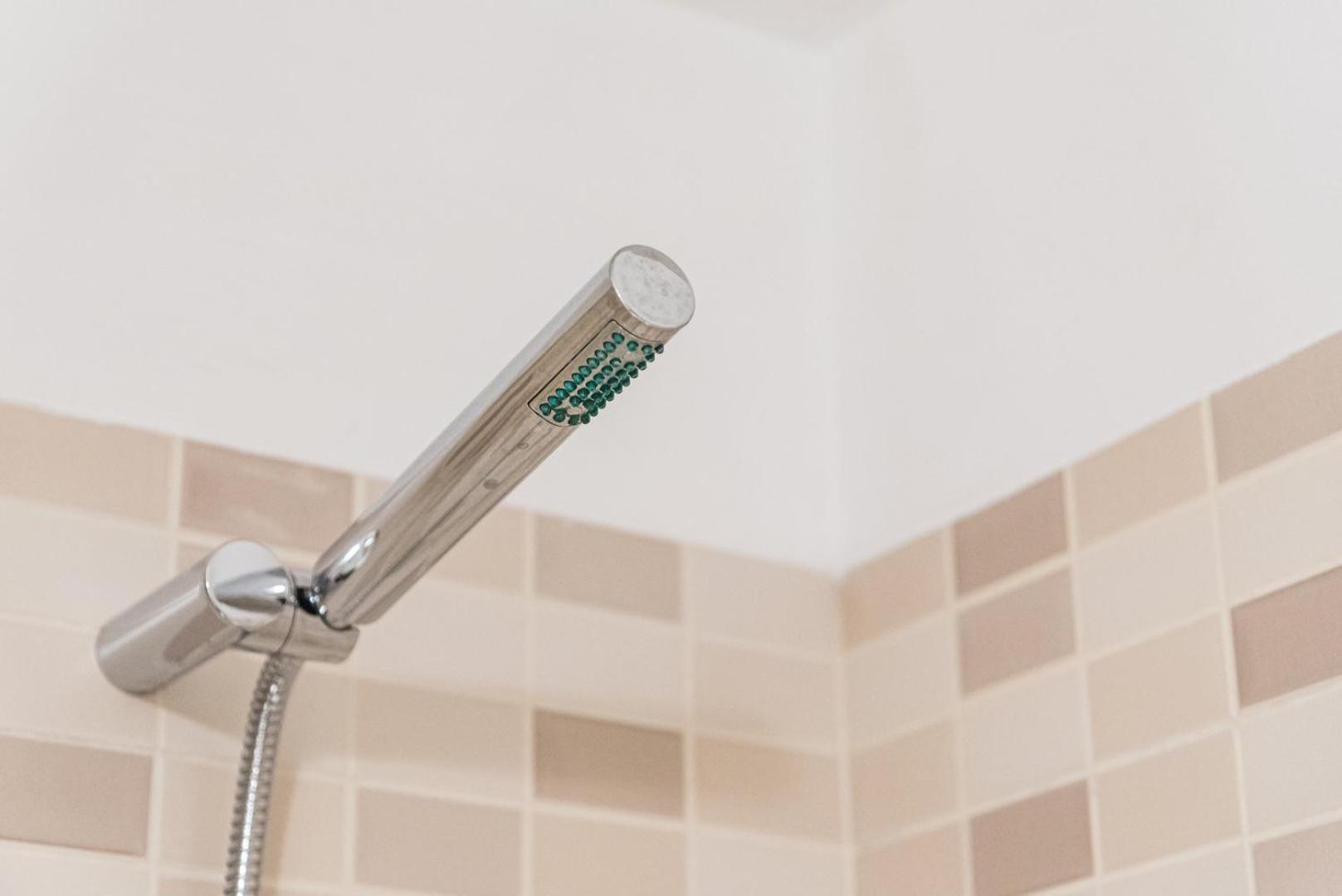 Guestready - Wellspring Bloom Lejlighed Porto Eksteriør billede